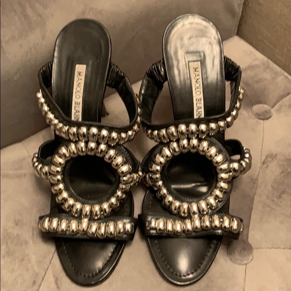 Manolo Blahnik Size 35.5